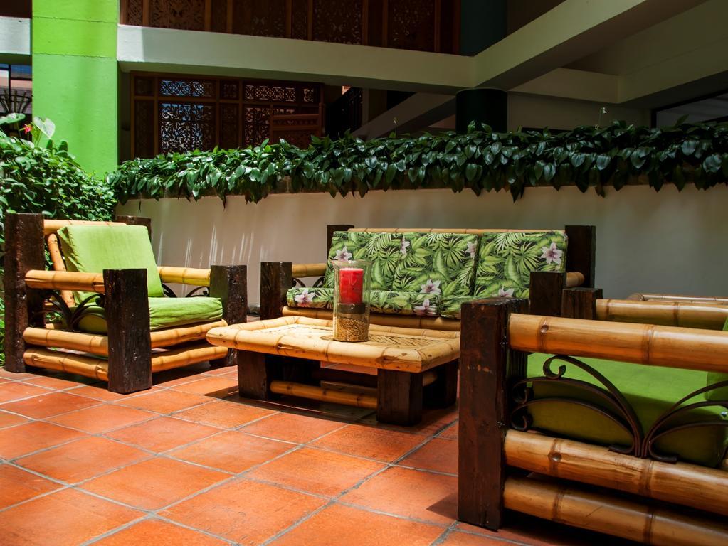 Armenia Hotel Exterior photo