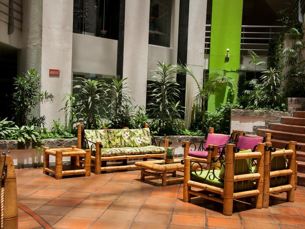 Armenia Hotel Exterior photo
